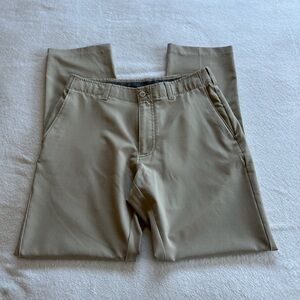 Hogan Men’s Tan Straight Leg Golf Pants